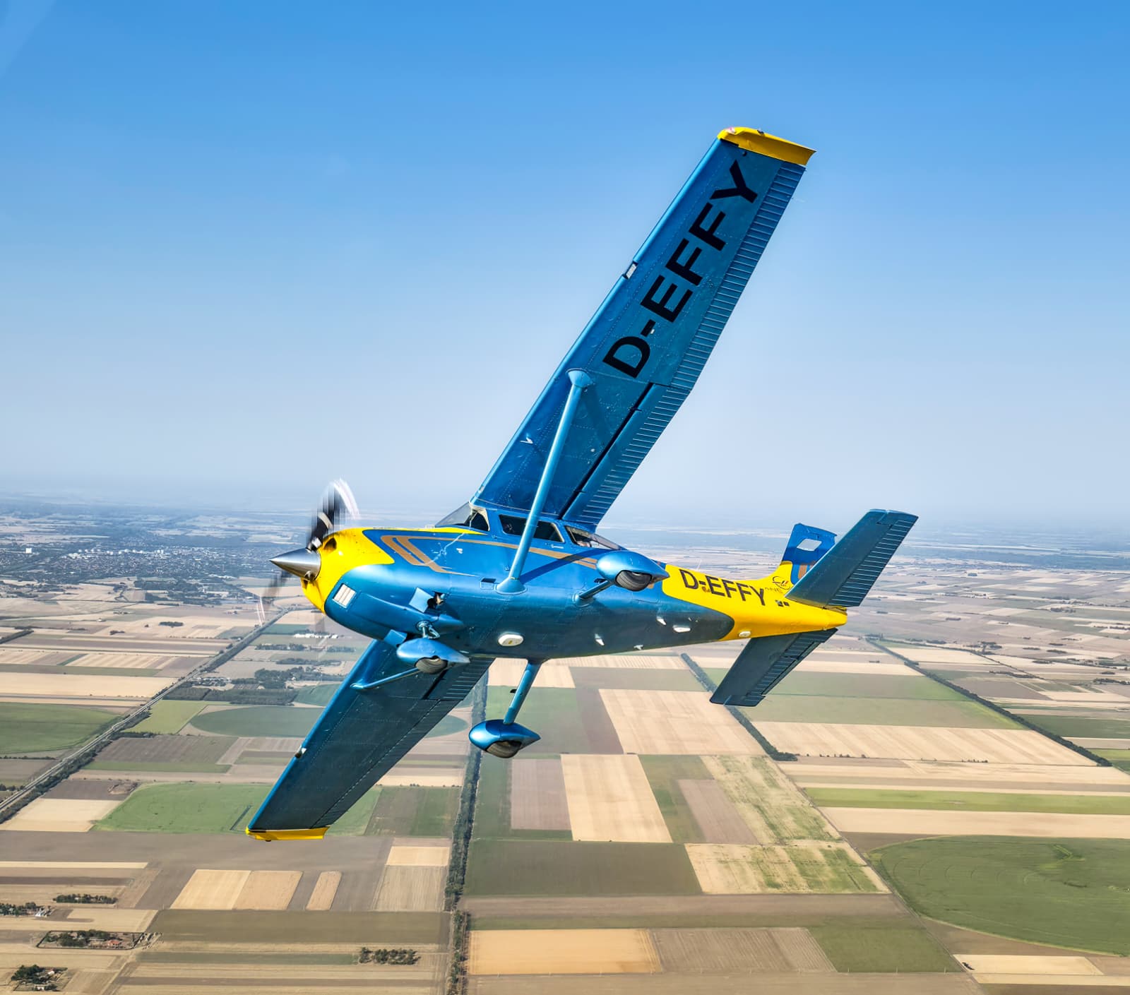 Zbor cu Cessna 182 - București